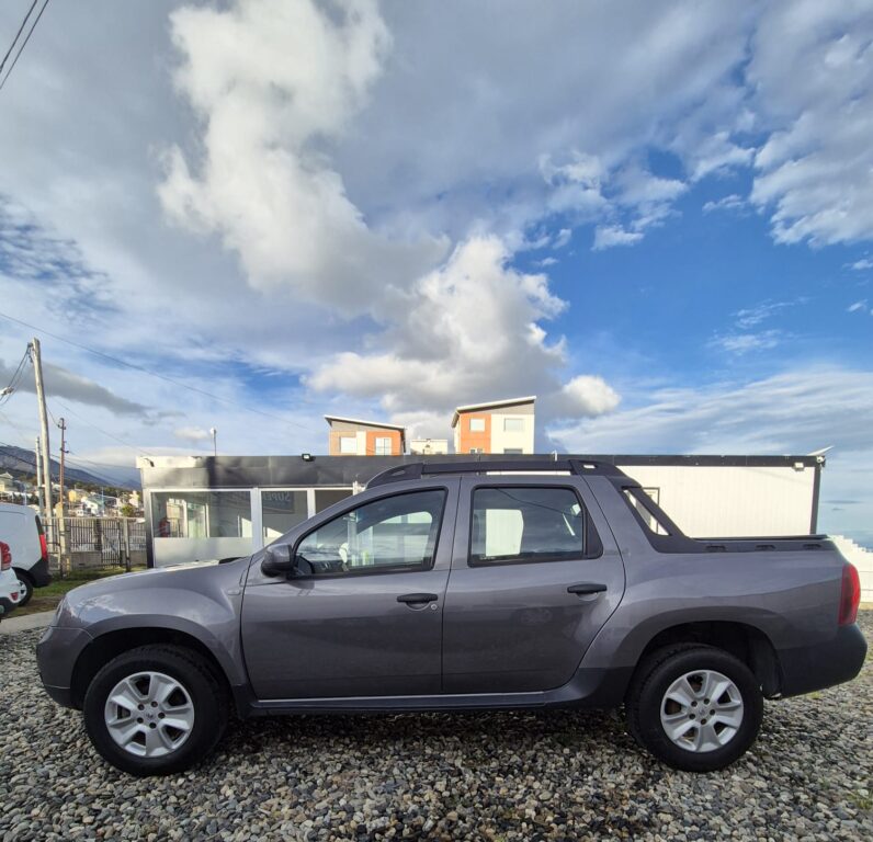 
								Renault Duster Oroch Dynamique full									