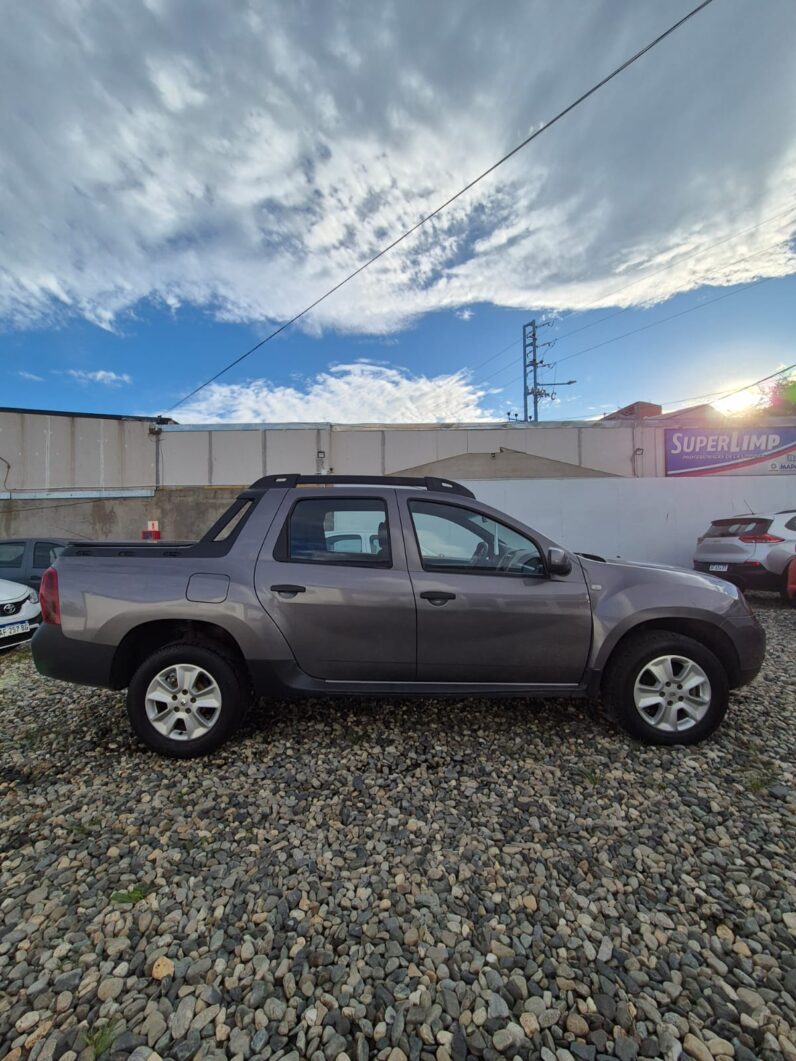 
								Renault Duster Oroch Dynamique full									